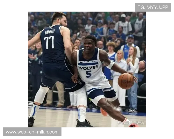 唐斯转换三分投进，森林狼瞬间改写比分